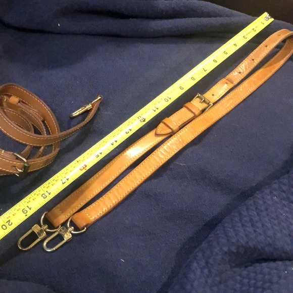 LOUIS VUITTON Replacement Vachetta Leather Shoulder Strap with LV Clasps - Picture 3 of 5